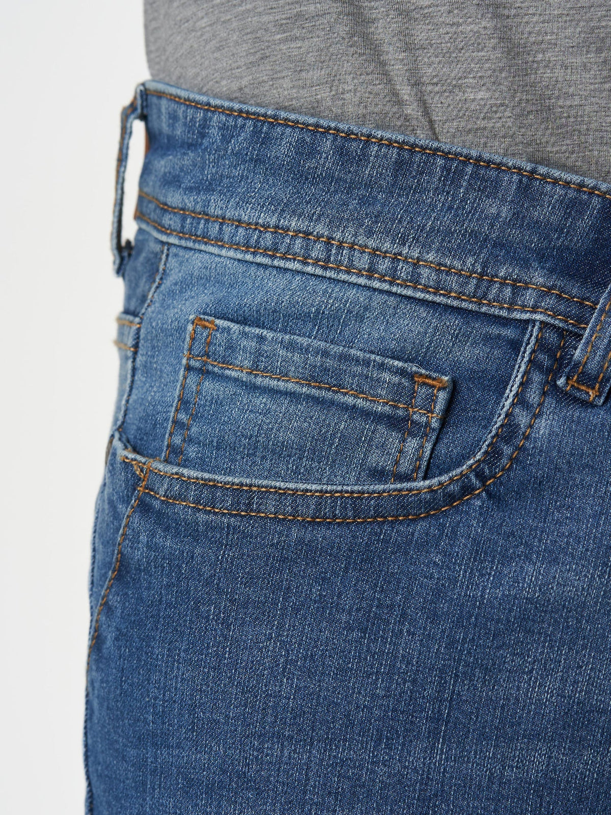 Blue Regular Fit Jeans